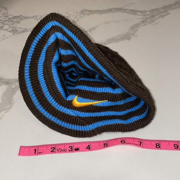Nike Hat Youth Reversible Brown Blue Knit Sideways Rim Beanie Logo Swoosh Kids S - Picture 10 of 10